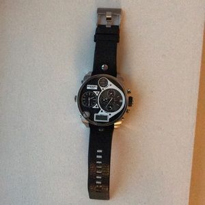 Diesel 3 Bar Watch